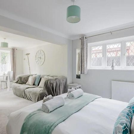 Ross House Apartment Black Notley Bagian luar foto