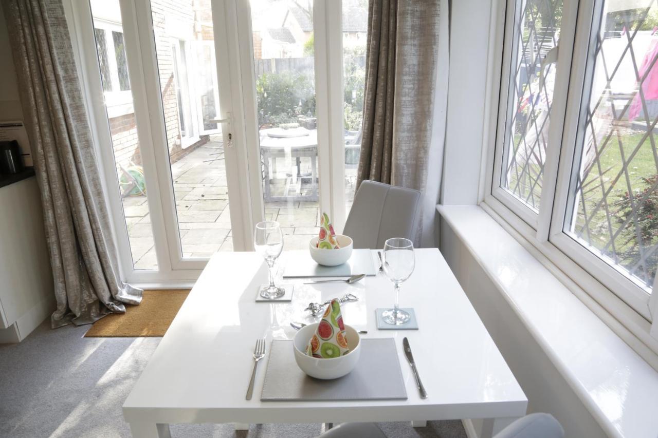 Ross House Apartment Black Notley Bagian luar foto
