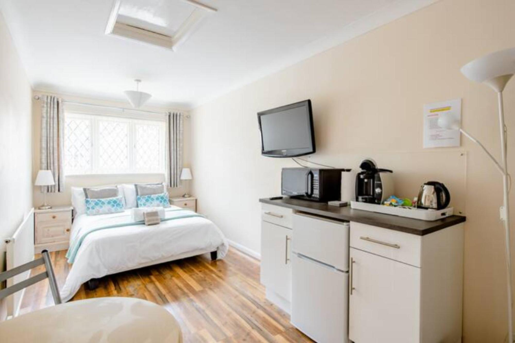 Ross House Apartment Black Notley Bagian luar foto