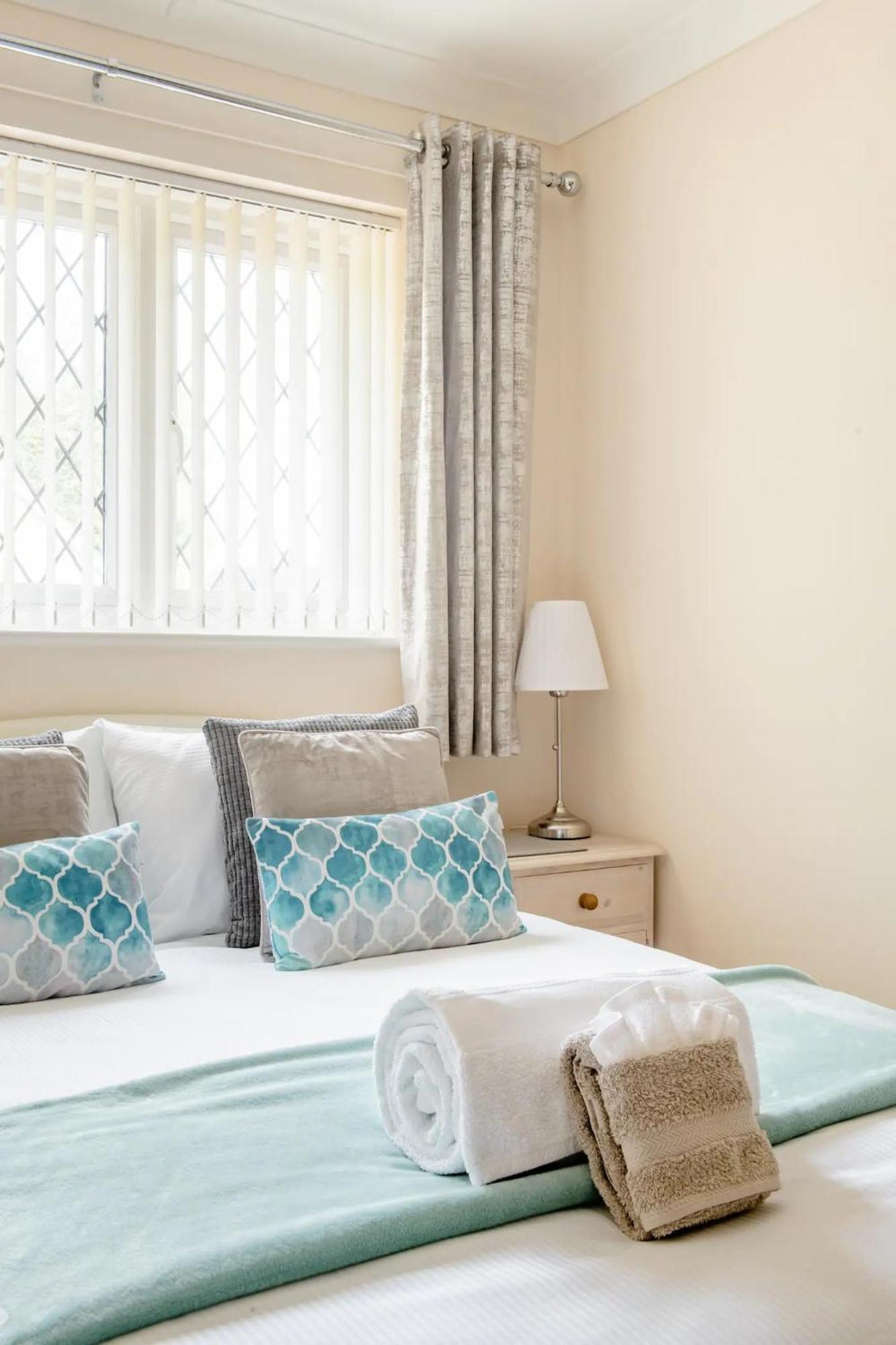 Ross House Apartment Black Notley Bagian luar foto